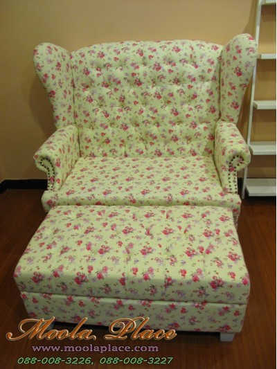 โซฟา Wing Chair สไตล์วินเทจ หุ้มผ้าลายดอก พร้อมที่วางเท้า ขนาด กว้าง 120  x ลึก 85 x สูง 110 สามารถเลือกเปลี่ยนลายผ้าได้