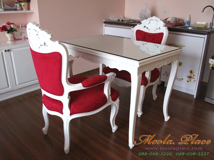 โต๊ะรับประทานขาสิงห์ แกะลายสไตล์หลุยส์วินเทจ แกะลายสไตล์หลุยส์ เฟอร์นิเจอร์ไม้จริง รับผลิตเฟอร์นิเจอร์วินเทจ