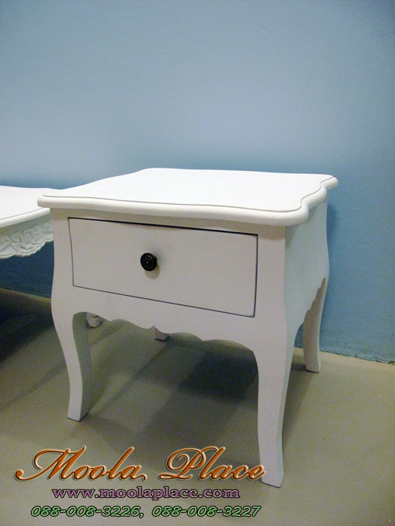 ตู้หัวเตียงสไตล์วินเทจ vintage Nightstand ตู้หัวเตียงขากลึง 1 ลิ้นชัก สไตล์วินเทจ ขนาด 50x40x60 ซม.