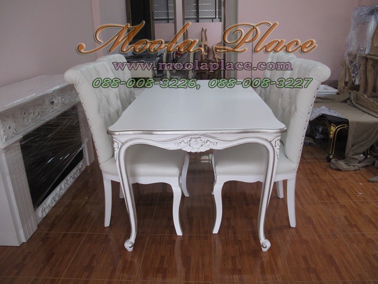 โต๊ะรับประทานอาหารแกะลายหลุยส์ ทำสีพ่นขาว Top ทำสีธรรมชาติ ขนาด 160 x 90 x 75 ซม. รับผลิตเฟอร์นิเจอร์ไม้จริงสไตล์วินเทจ