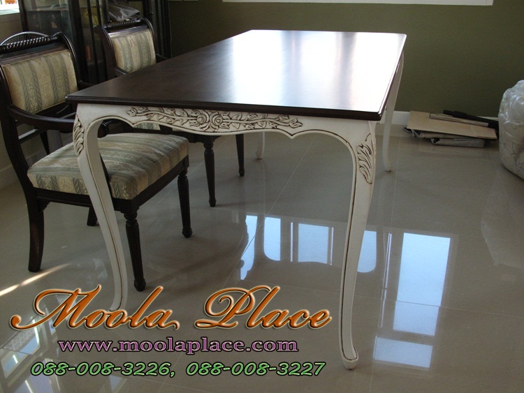 โต๊ะรับประทานอาหารวินเทจหลุยส์ 