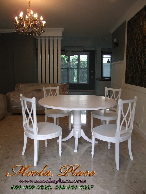 ชุดรับประทานอาหารวินเทจ จำหน่ายเฟอร์นิเจอร์วินเทจ โต๊ะรับประทานอาหารทรงกลม ขนาดเส้นผ่าศูนย์กลาง 130 ซม. สูง 75 ซม.