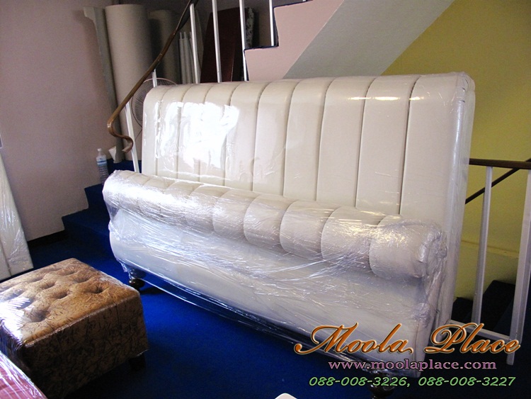 เตียงวินเทจ เตียงนอนสีขาว  เตียงนอน หุ้มหนัง PU ขนาด 6 ฟุต
