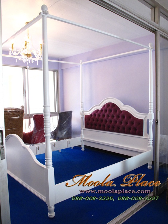 เตียงนอนมีเสาพร้อมคานใส่ม่านขนาด 6 ฟุต 