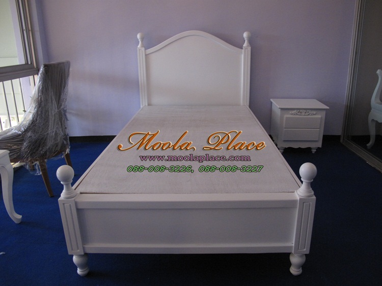เตียงวินเทจ เตียงนอนสีขาว 