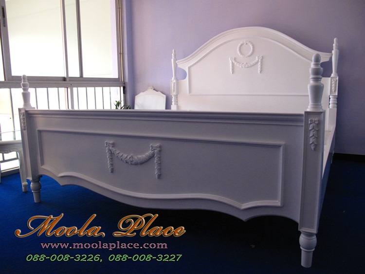 เตียงนอนสไตล์วินเทจ หัวเตียงและปลายเตียงแกะสลัก 2 ลิ้นชัก