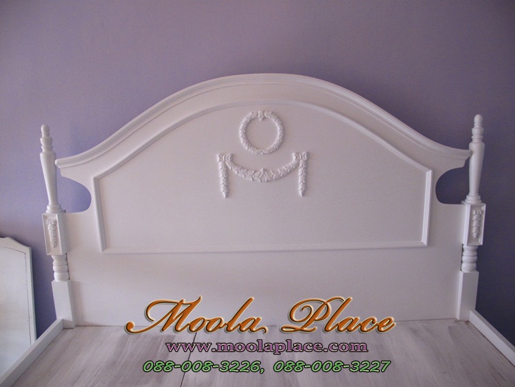 เตียงนอนสไตล์วินเทจ หัวเตียง ปลายเตียง และเสาเตียงแกะสลัก ขนาด 6 ฟุต